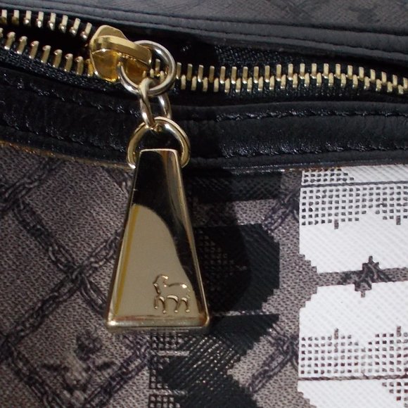 L.A.M.B Kingsvale Smoke Ombre Signature Bag - Picture 5 of 15